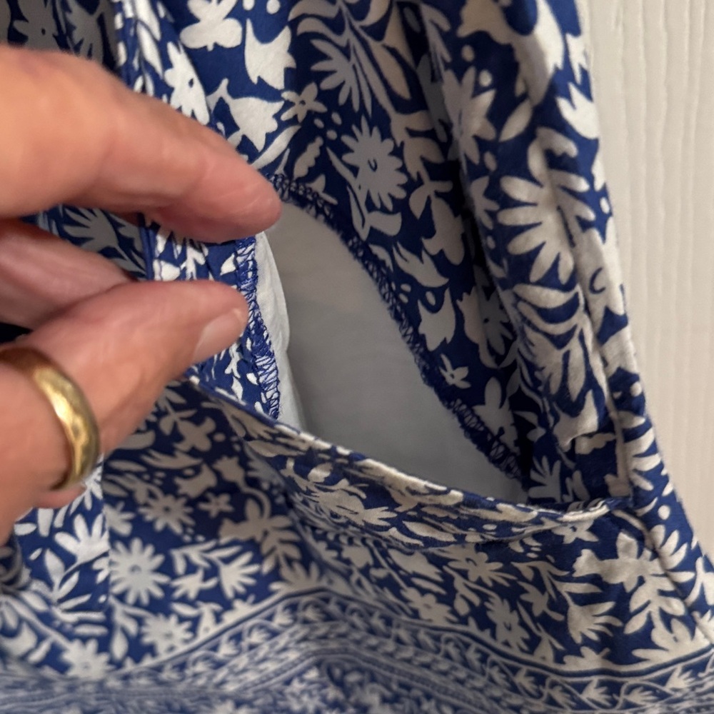 Vineyard Vines Blue and White Floral Romper - Picture 3 of 5